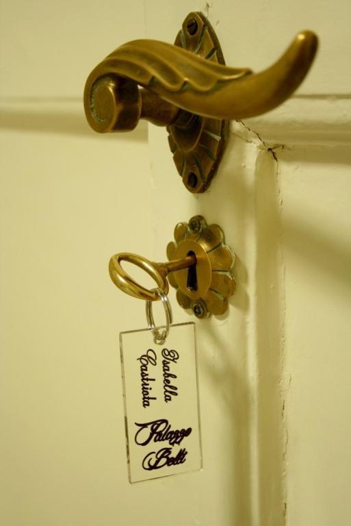 Palazzo Belli B&B Lecce Zewnętrze zdjęcie